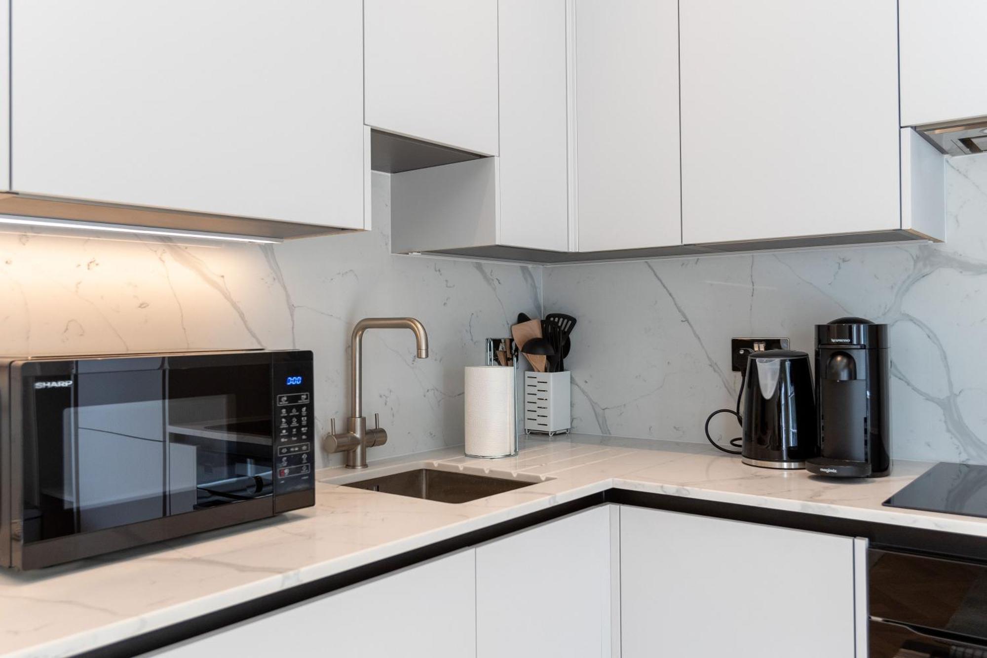 3 Bedroom Flat With Terrace In Central Londres Exterior foto