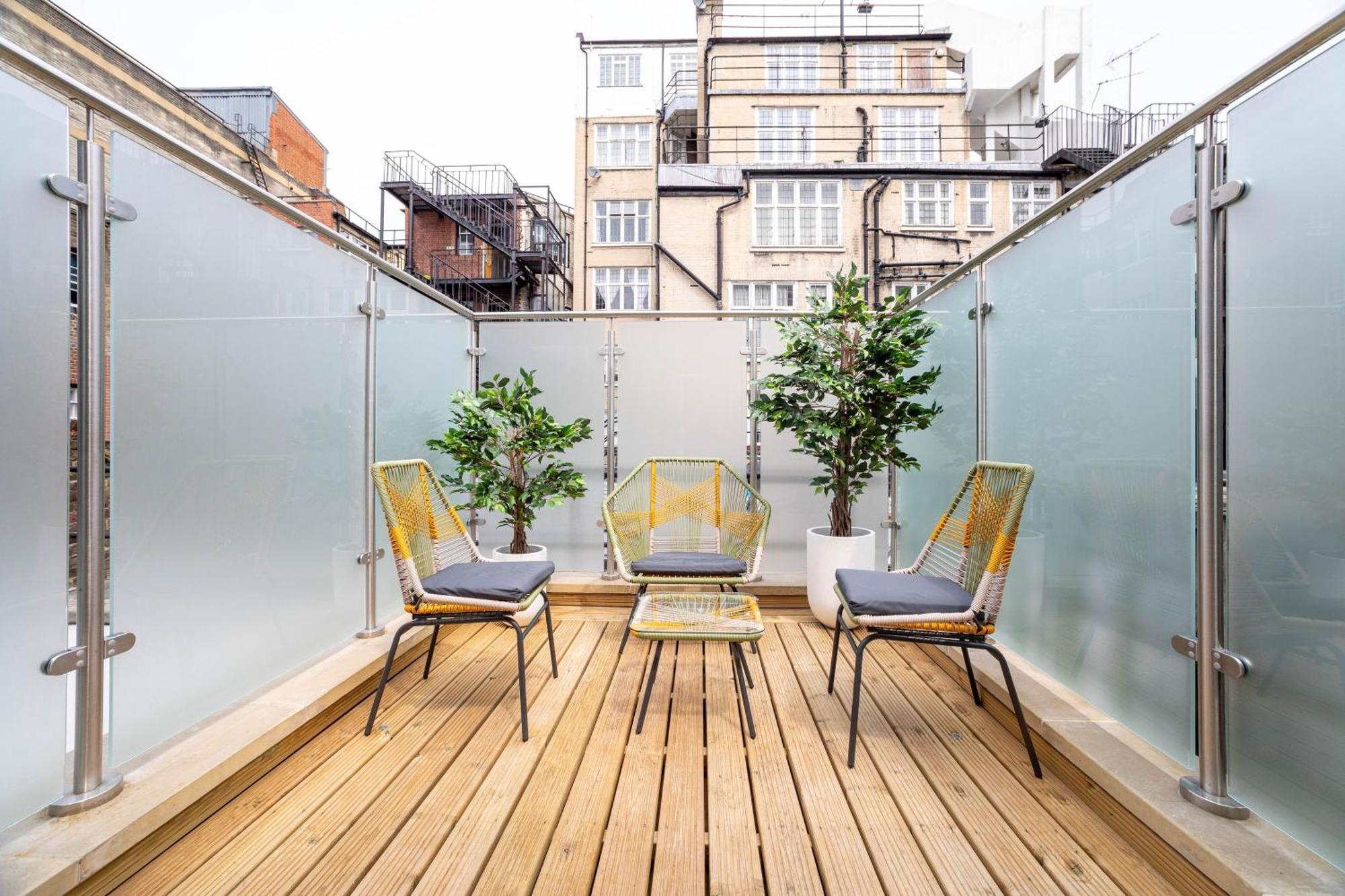 3 Bedroom Flat With Terrace In Central Londres Exterior foto